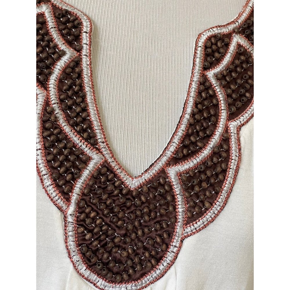 Bellatrix Cream Embroidered Wooden Beaded Scallop Design Neckline Tank Top - Picture 4 of 10